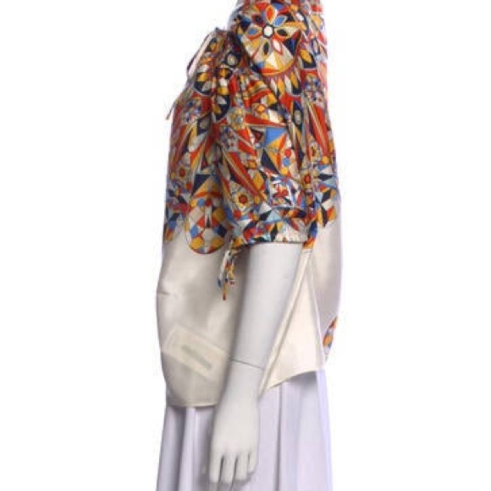 Tori Burch Alyssa Geometric top- size 6 - Picture 2 of 5